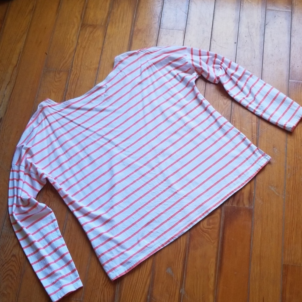 Old Navy Shirt - Picture 2 of 3